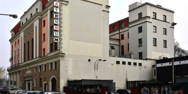 Teatr Ateneum w Warszawie od strony ul. Jaracza fot. Adrian Grycuk (Wikimedia)