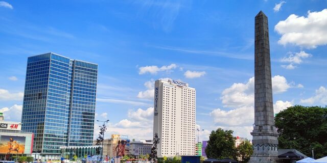 Hotel Novotel w Śródmieściu Warszawy. Fot. Warszawa.pl